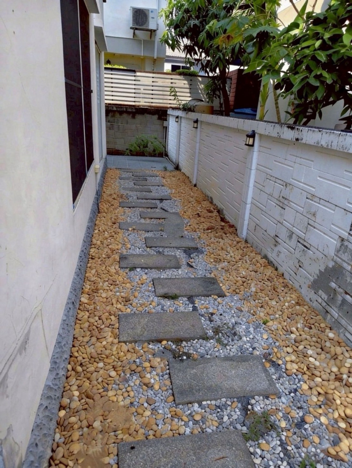 ให้เช่าบ้านนวมินทร์ รามอินทรา : ให้เช่าบ้านเดี่ยว หมู่บ้านคาซ่าวิลล์ วัชรพล ชั้นล่างมีห้องสำหรับผู้สูงอายุ ตอบโจทย์ครอบครัวที่มีผู้สูงอายุ (N.2047)