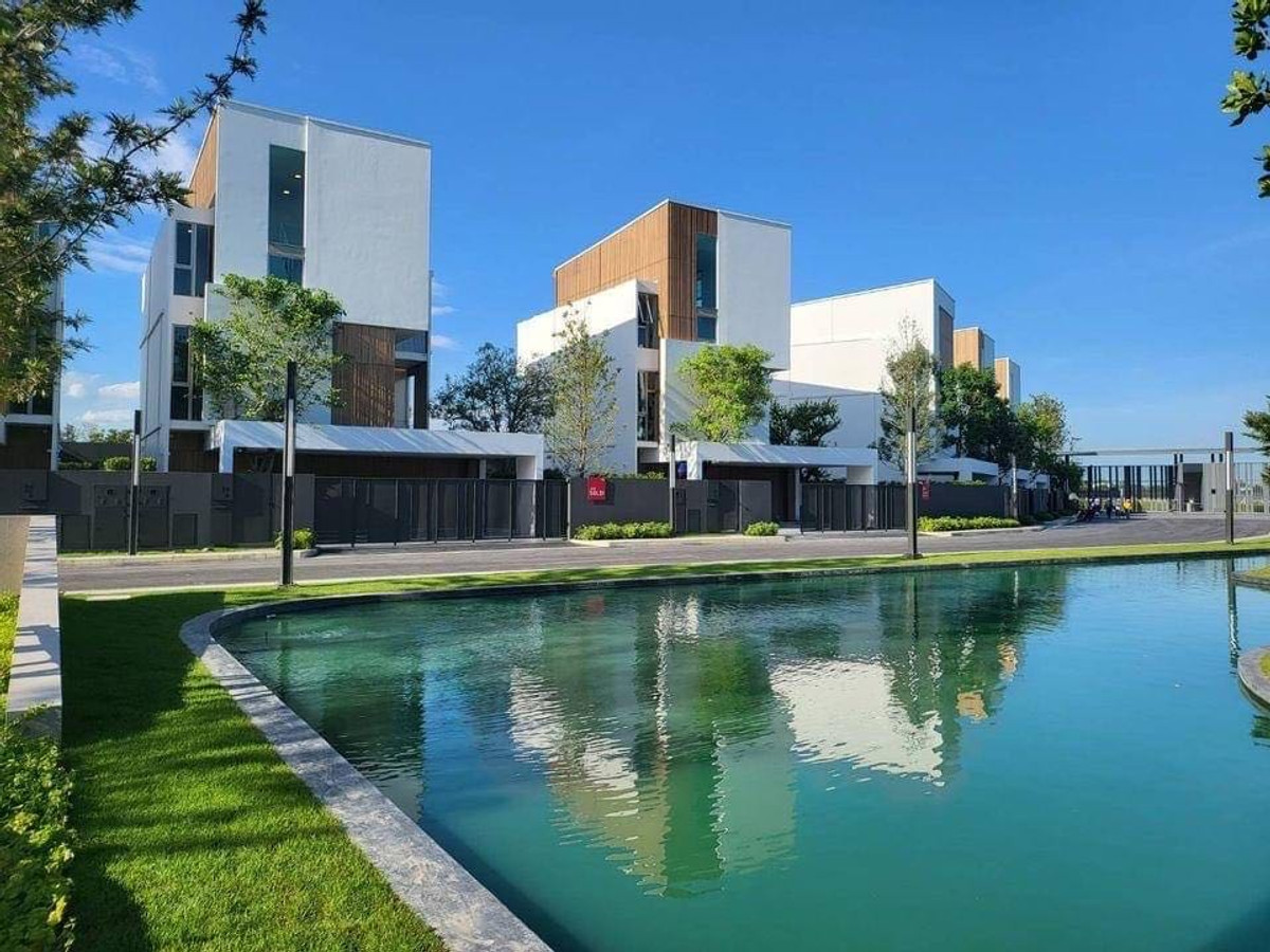 ให้เช่าบ้านพัฒนาการ ศรีนครินทร์ : ᚱ ให้เช่า 🔥ต่อรองได้ ปล่อยเช่าด่วน ✅4 ห้องนอน 324 ตร.ม. บ้านเดี่ยว Vive Rama 9 ใกล้โรงเรียนนานาชาติ Wellington และโรงพยาบาลสมิติเวช