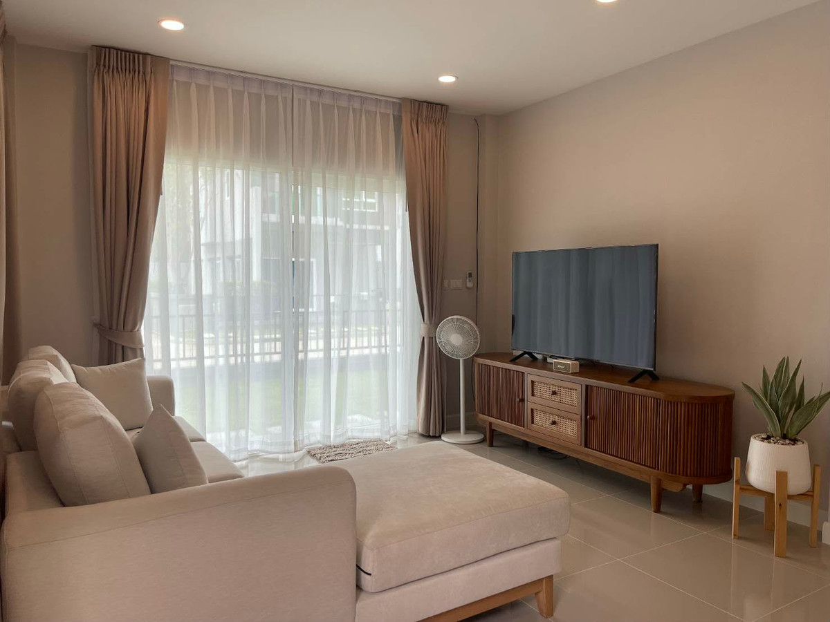 ให้เช่าบ้านปทุมธานี รังสิต ธรรมศาสตร์ : 🔥ให้เช่าด่วน🔥บ้านเดี่ยวหลังใหญ่ 4 นอน 3 น้ำ Centro ชัยพฤกษ์-345 ส่วนกลางครบ ราคาดีที่สุดในโครงการ!