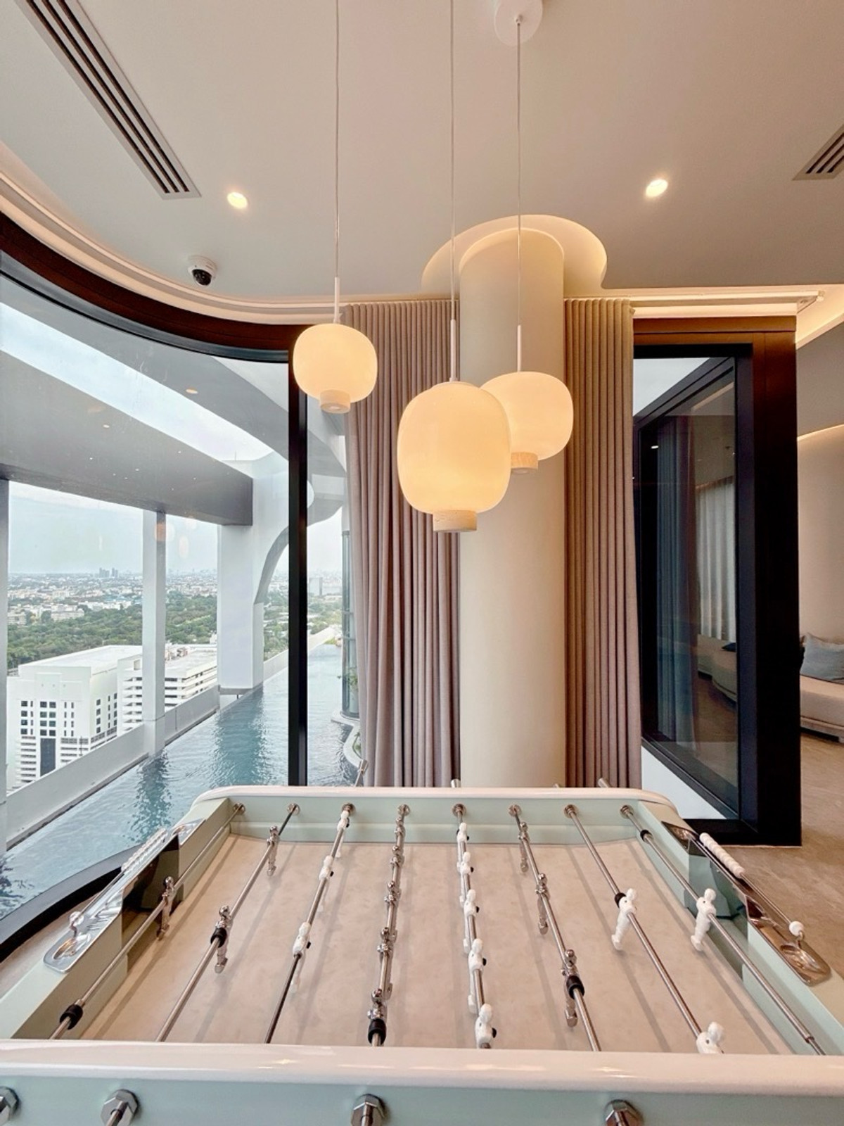 For SaleCondoKasetsart, Ratchayothin : 𝐂𝐎𝐁𝐄 Kaset Sripatum 𝐅𝐑𝐄𝐄 down payment 𝐎 baht, installments 𝟗,𝟓𝟎𝟎/month, new room from the project, best price.