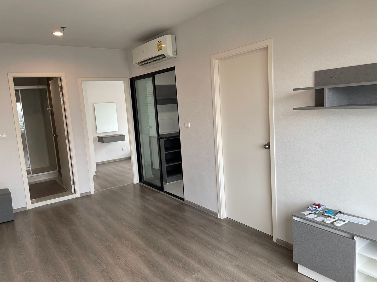 For RentCondoThaphra, Talat Phlu, Wutthakat : Condo Aspire Sathorn-Taksin (Copper Zone) 2 bedrooms, 45 sq m, 20th floor, ready to move in.