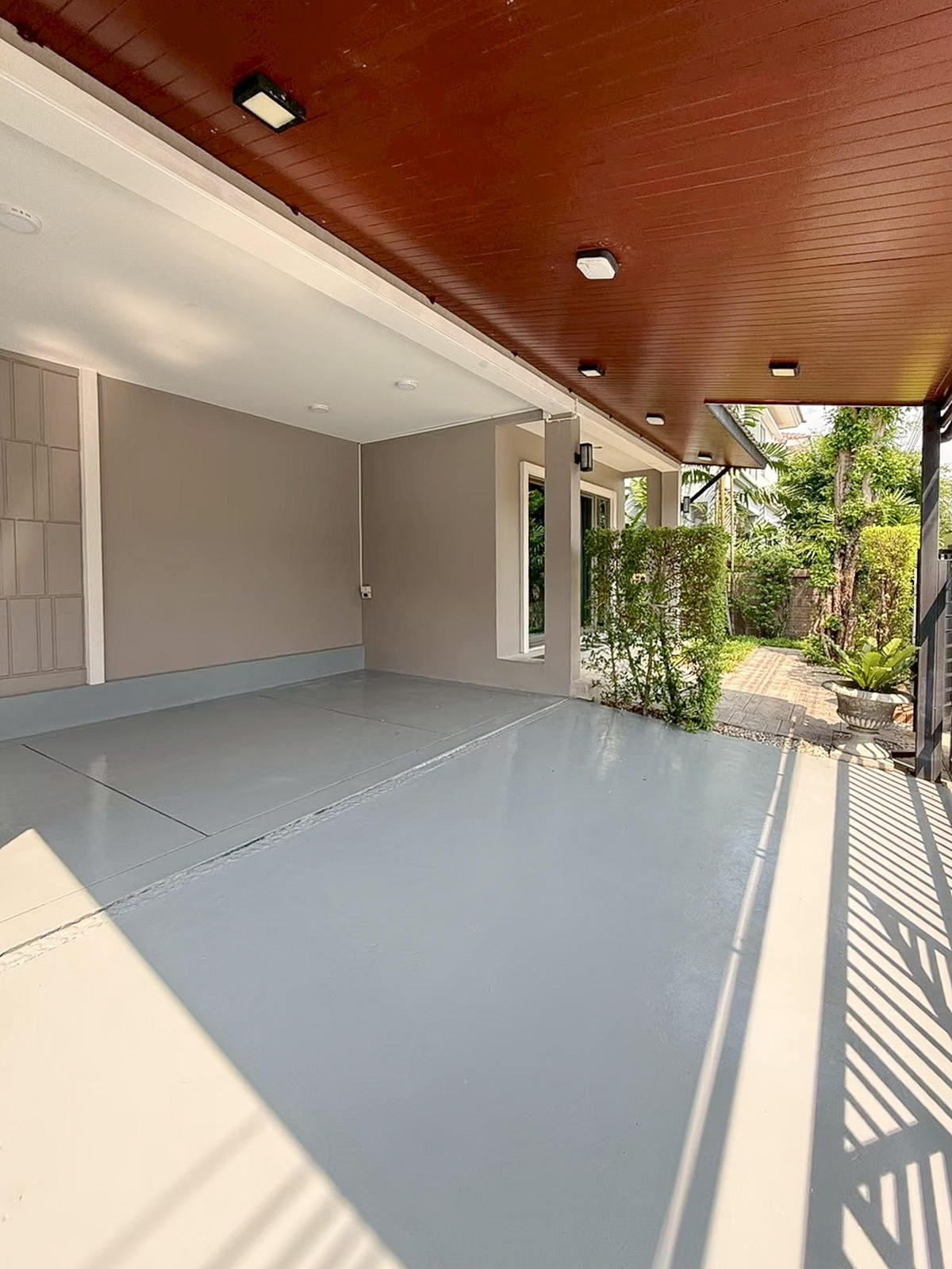 ขายบ้านพัฒนาการ ศรีนครินทร์ : เดอะ แพลนท์ เอสทีค พัฒนาการ 38 / 3 ห้องนอน (ขาย), The Plant Estique Pattanakarn 38 / 3 Bedrooms (FOR SALE) FON160