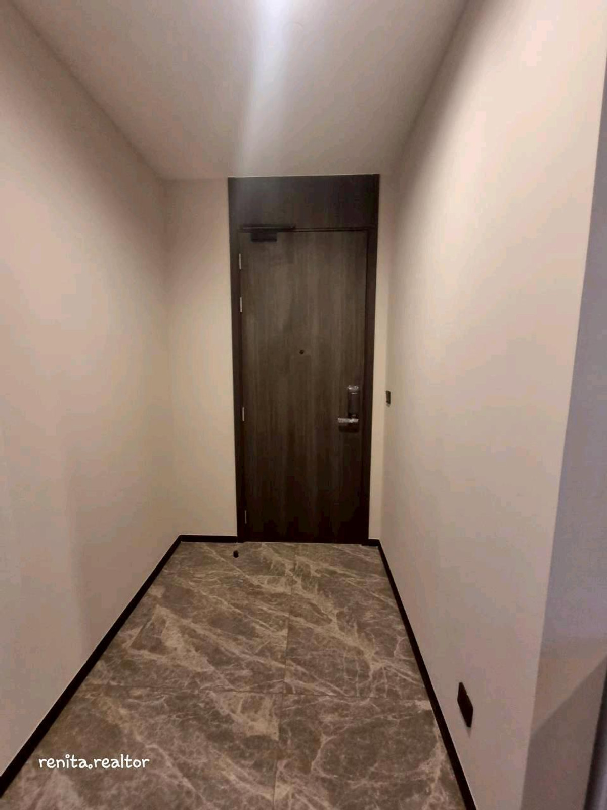 ให้เช่าคอนโดสุขุมวิท อโศก ทองหล่อ : ปล่อยเช่าคอนโดหรู AESTIQ Thonglor – ห้องสวย เลี้ยงสัตว์ได้ (Pet-Friendly) ใจกลางทองหล่อ! 🐾✨48,000 บาท 40 ตรม. 1 นอน