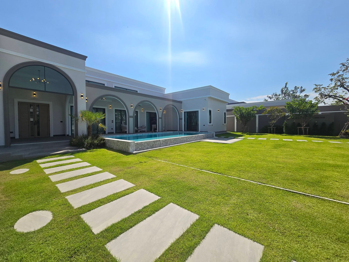 ขายบ้านพัทยา บางแสน ชลบุรี สัตหีบ : เดอะ ไพรเวท พูลวิลล่า พัทยา / 5 ห้องนอน (ขาย), The Private Pool Villa Pattaya / 5 Bedrooms (FOR SALE) BEWN152