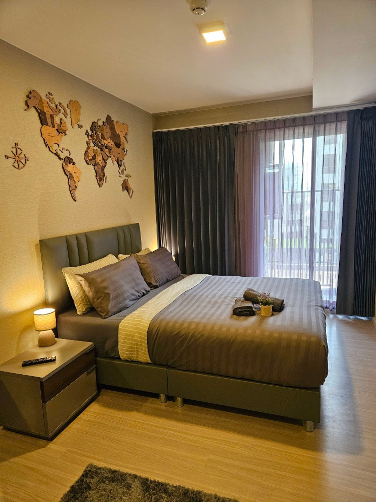 For RentCondoSukhumvit, Asoke, Thonglor : 🏙️ PFD-08208 Easy Access: Train-Car-Boat | Smart Home | Shuttle Service Quintara Phume Sukhumvit 39