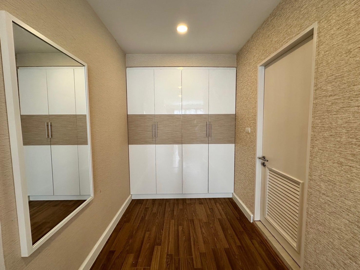 ให้เช่าบ้านลาดกระบัง สุวรรณภูมิ : 🐶 ย้ายเข้าได้ทันที! บ้านเดี่ยว 2 ชั้น พื้นที่กว้าง เลี้ยงน้องหมา-แมวได้ รับสัญญาเช่าระยะสั้น
