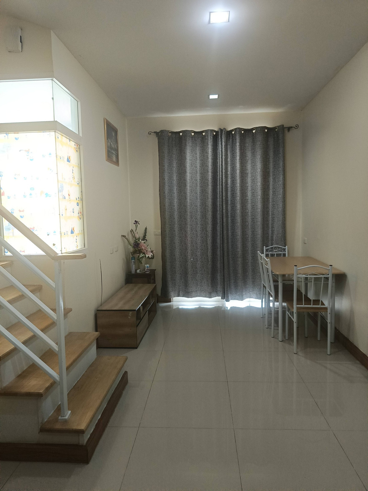 ให้เช่าทาวน์โฮมเกษตร นวมินทร์ ลาดปลาเค้า : #E327 🎉020469 ให้เช่าทาวน์โฮม Golden Town 2 Ladprao - Kaset Nawamin