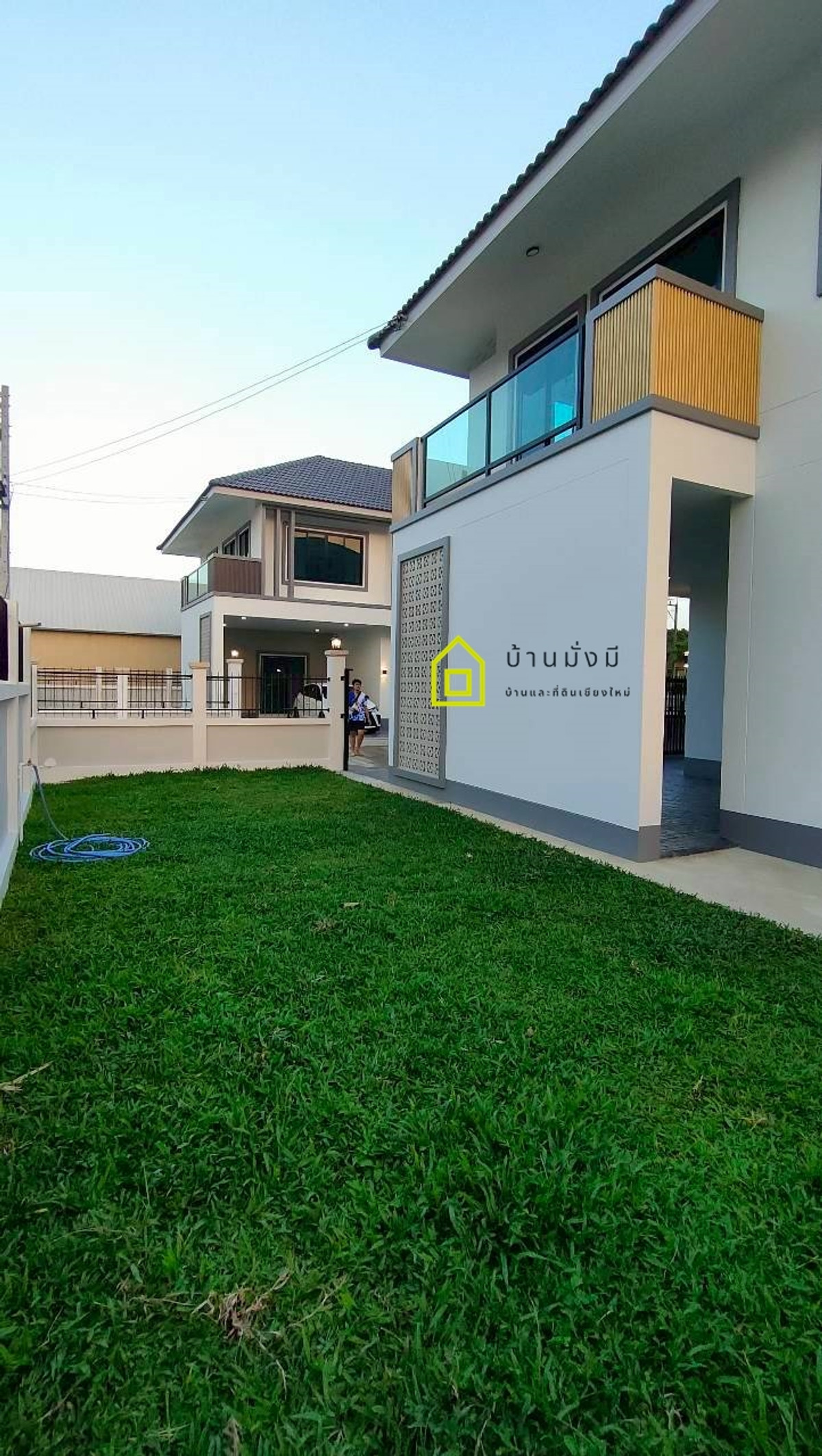 For SaleHouseChiang Mai : 2-story detached house near Maejo University (2 kilometers from Maejo University), Wat Mongkol Setthi intersection zone.