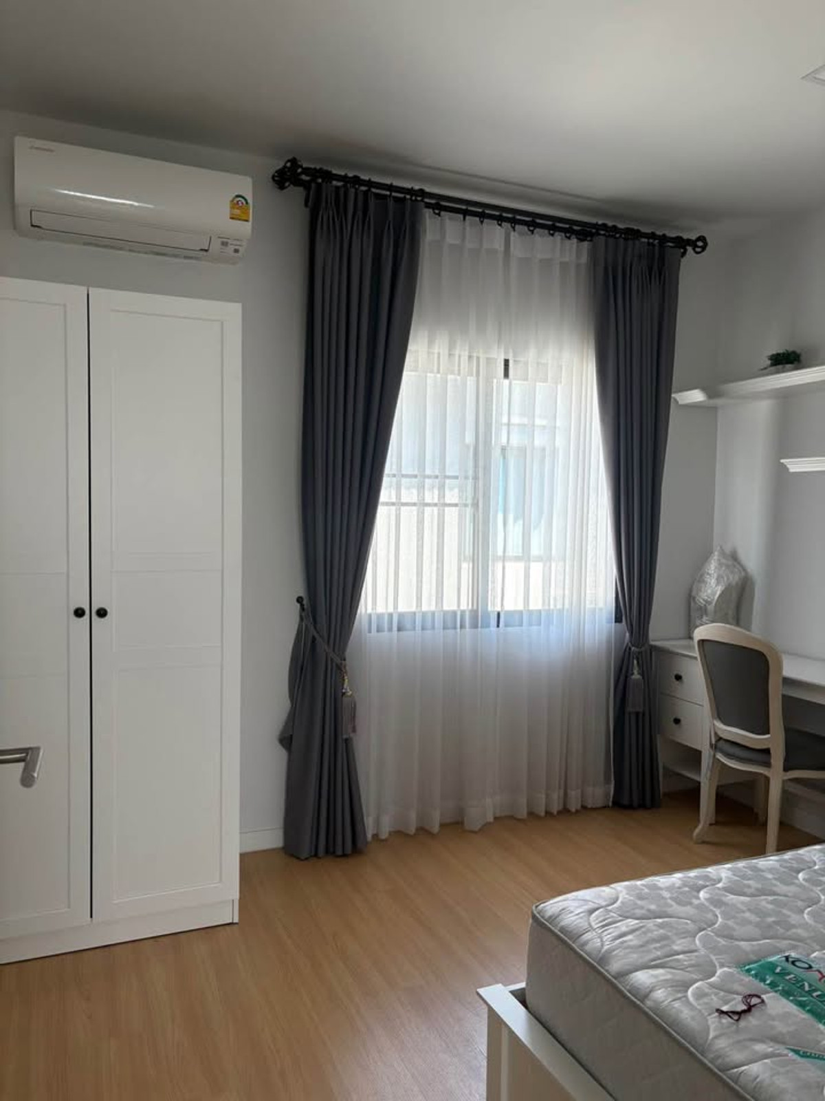 ให้เช่าทาวน์โฮมบางนา แบริ่ง ลาซาล : ให้เช่าทาวน์โฮม Siri Place Mega Bangna บางนา-ตราด กม.5 (Rt-01)