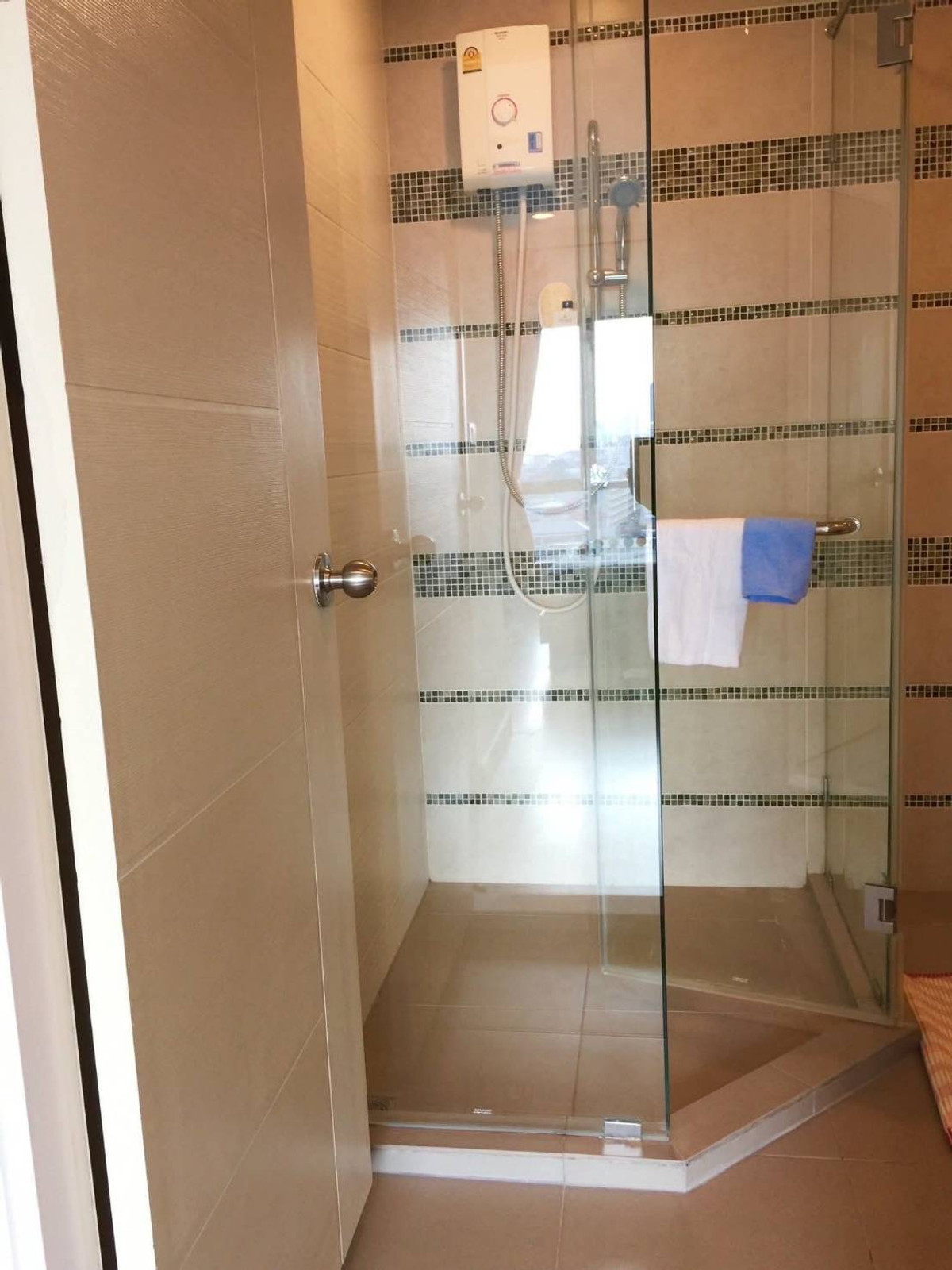 For RentCondoSathorn, Narathiwat : 💥CP-10528💥Centric Sathorn - Saint Louis👉Line : @accessliving