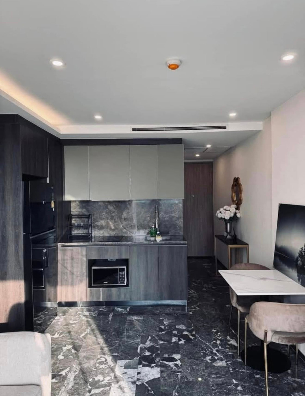 For RentCondoSukhumvit, Asoke, Thonglor : #E376 (previous code S2017) 🎉060469 Condo for rent 168 SUKHUMVIT 36