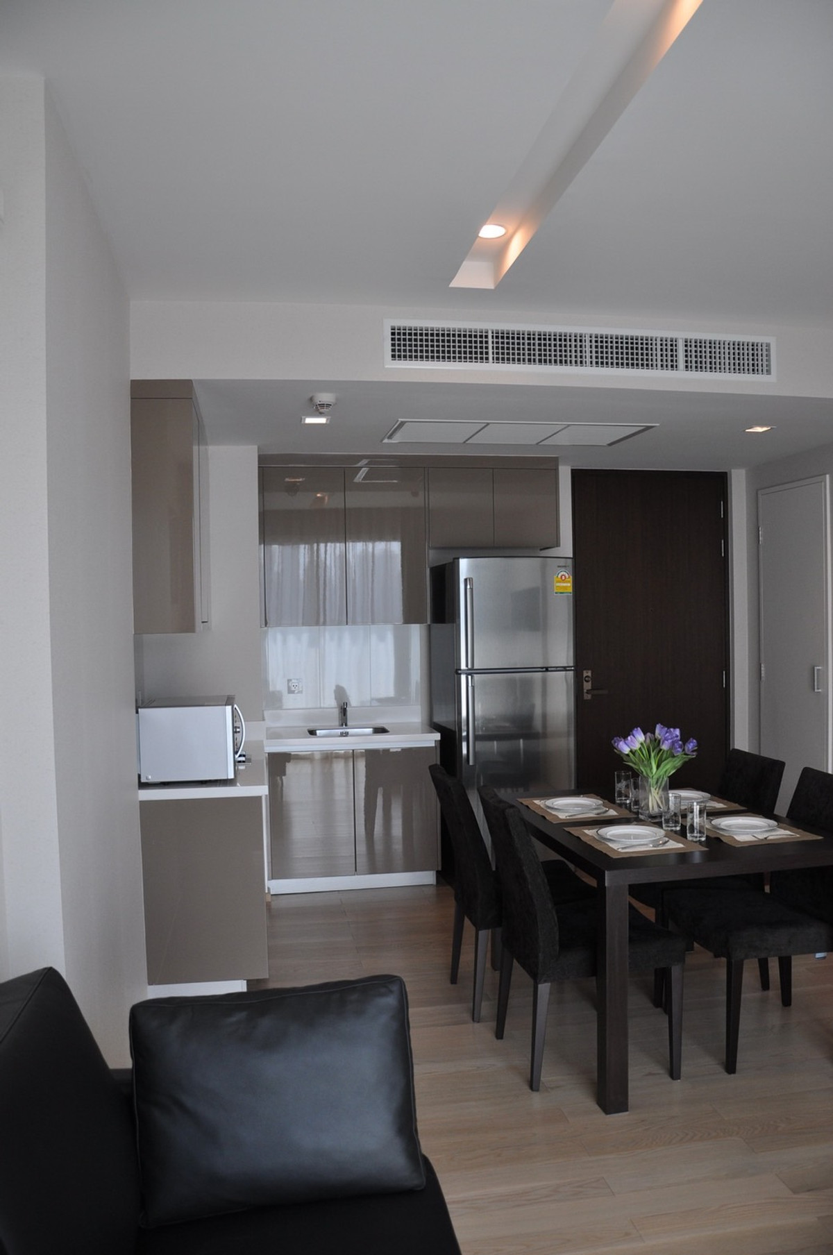 For RentCondoSukhumvit, Asoke, Thonglor : Multiple units available in this project—price is negotiable upon contract! Unit Available at Siri At Sukhumvit