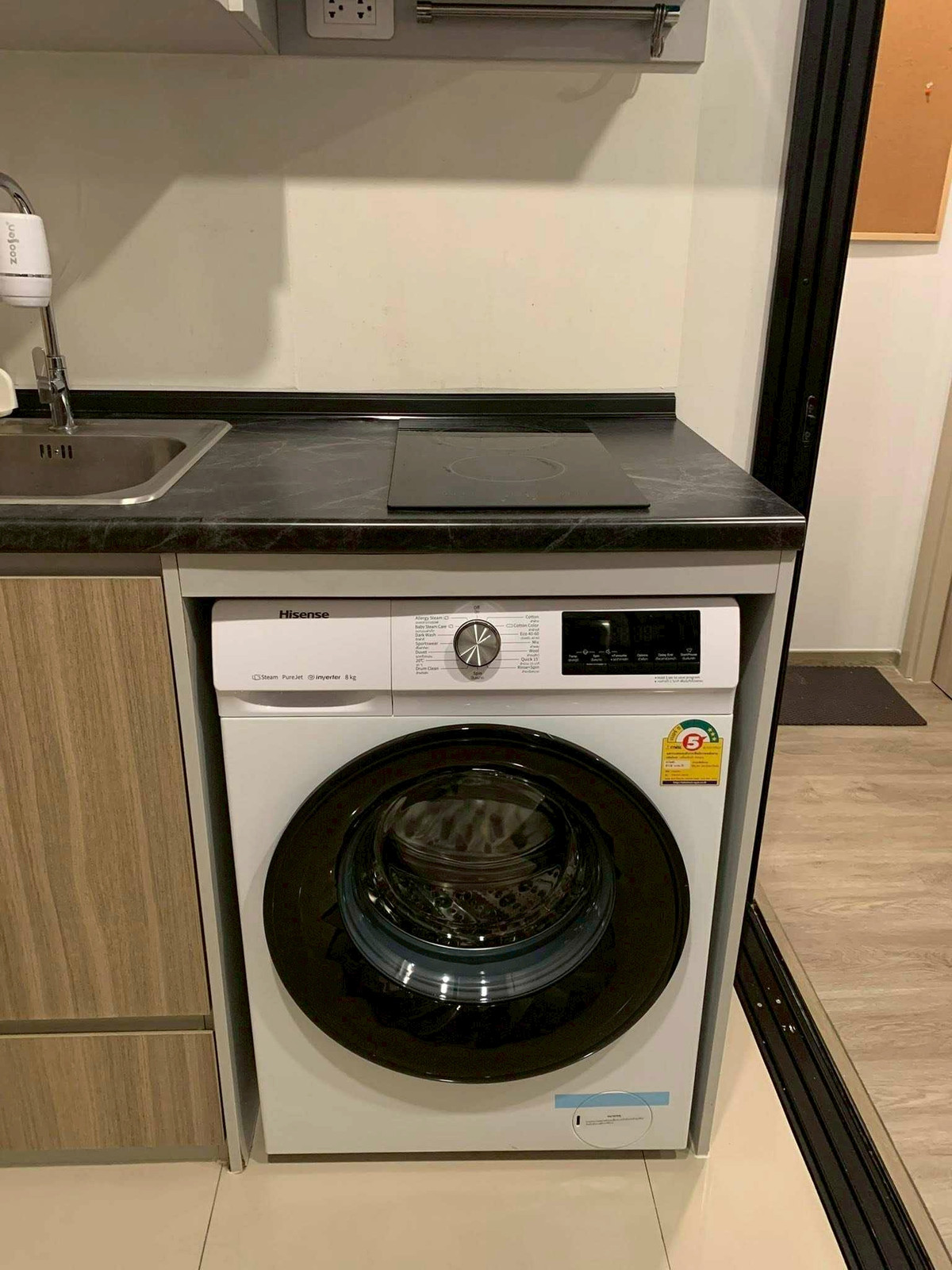 ให้เช่าคอนโดบางนา แบริ่ง ลาซาล : 🐶🐱 คนรักสัตว์ห้ามพลาด! คอนโดเลี้ยงสัตว์ได้จริง อยู่กับน้องได้แบบไม่ต้องแอบ 💖 📍 Brixton Pet & Play Sukhumvit 107 ใกล้ BTS แบริ่ง เดินทางสะดวกสุดๆ 🚆✨