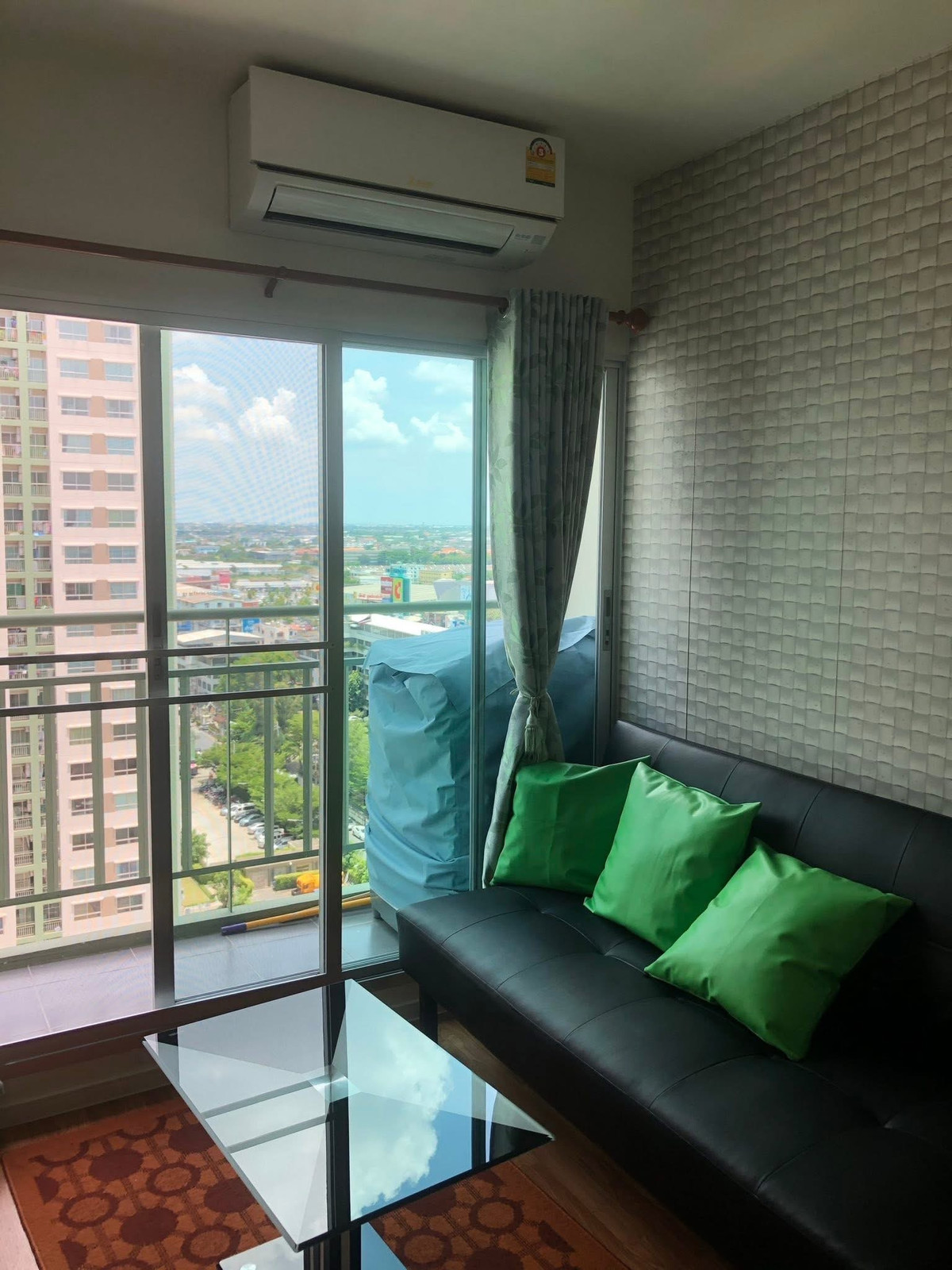 ให้เช่าคอนโดบางแค เพชรเกษม : ให้เช่าคอนโด ลุมพินี พาร์ค เพชรเกษม 98 ห้อง 2 นอน  ใกล้เดอะมอลล์บางแค และรถไฟฟ้า MRT หลักสอง