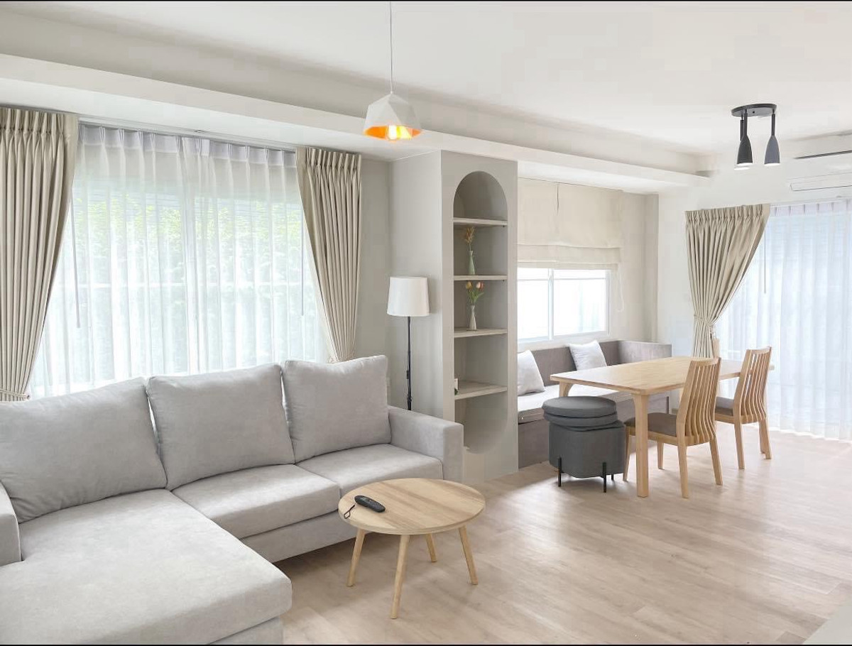 ให้เช่าทาวน์โฮมบางนา แบริ่ง ลาซาล : 💥ForRent💥3Bed Duplex • Indy Bangna-Ramkhamhang 2 🏡 Near Mega Bangna 🛒 Corner House 🌟Beautifully decorated 🌟 Ready to move in ‼️