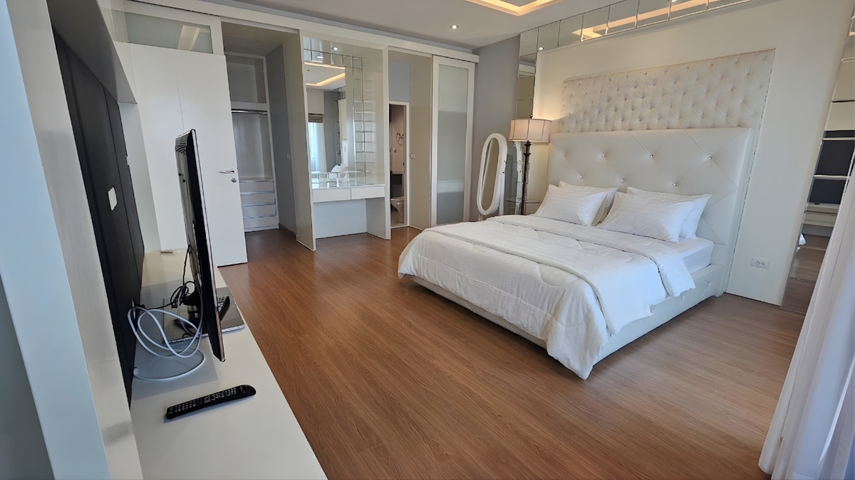 For RentCondoPattanakan, Srinakarin : For Rent: The Four Wings Residence | 2BR 138 sq.m.