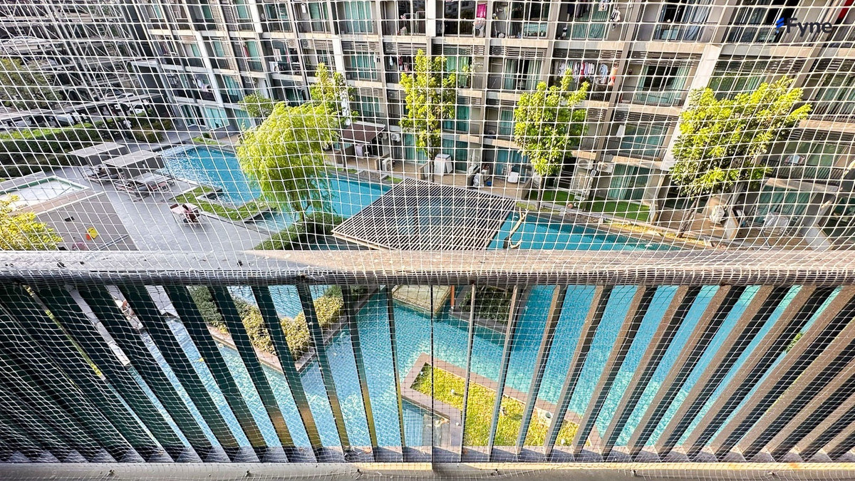 For SaleCondoOnnut, Udomsuk : ✨💦 Beautiful room, fully furnished, swimming pool view. In the Sukhumvit area, near 2 BTS lines, near the expressway, there is a shuttle service | Aspace ME Sukhumvit 77