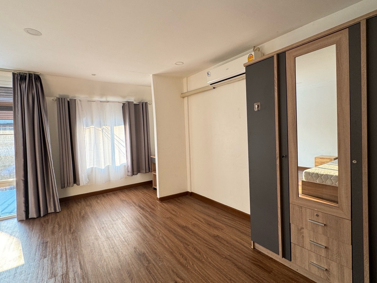 ให้เช่าทาวน์โฮมรัชดา ห้วยขวาง : 🏠[For Rent] Townhome Huai Kwang ห้วยขวางรัชดา18 : 3 Bedrooms 4 Bathrooms🔆