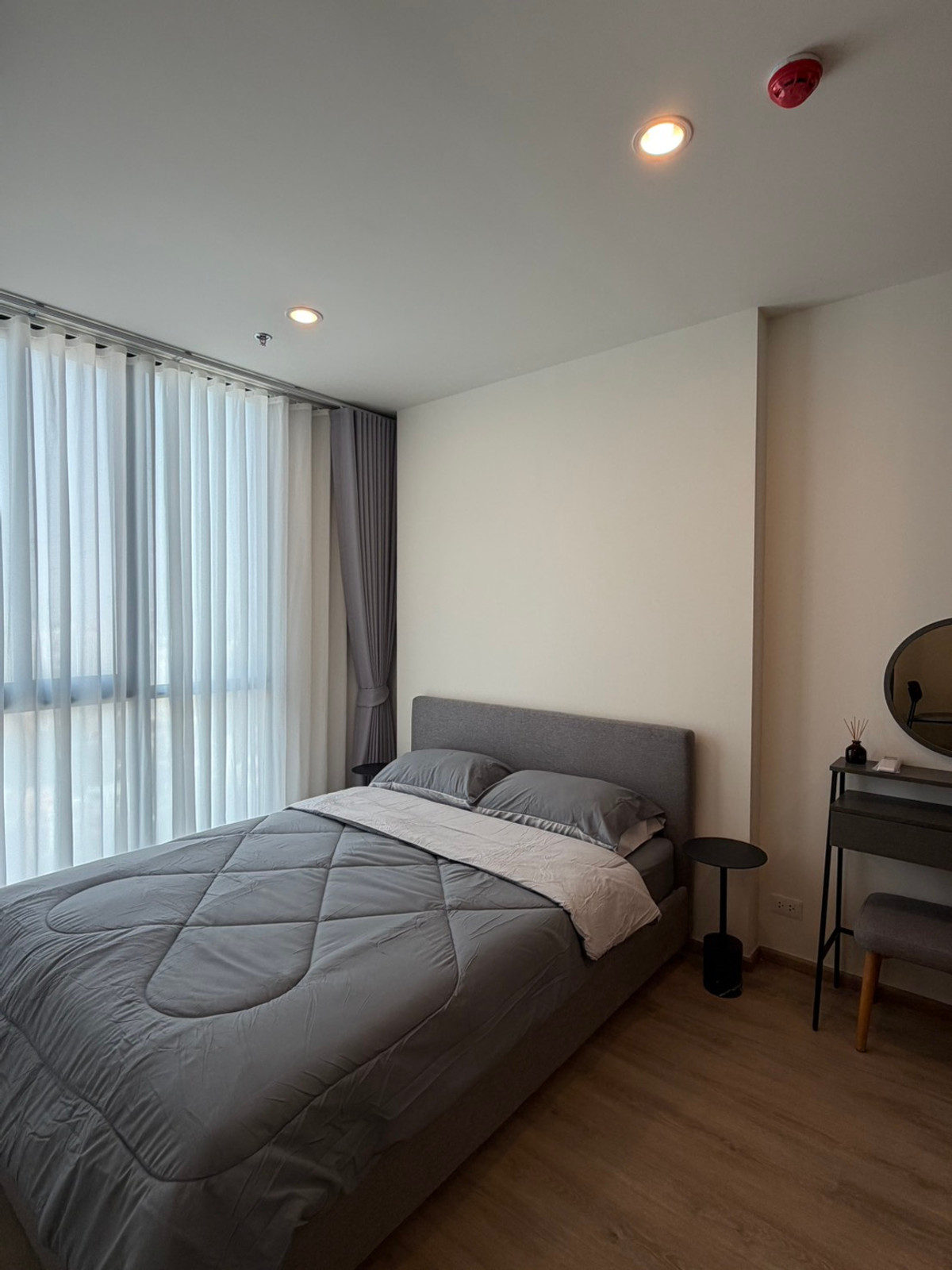 For RentCondoRama9, Petchburi, RCA : Nue District R9 | Room ready to move in, separate kitchen, high floor 📞 Line:@pukkhome (with @ )