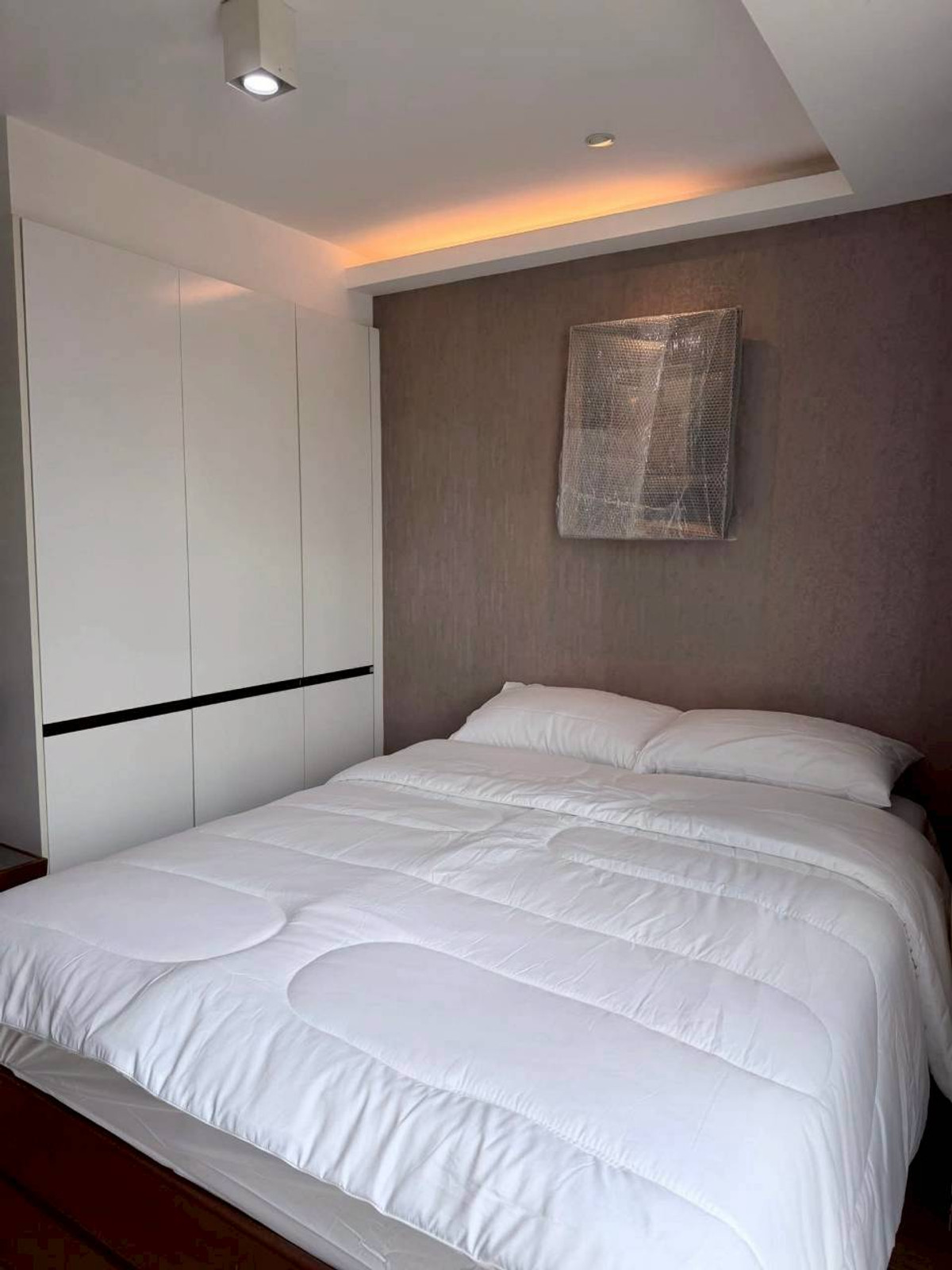 ให้เช่าคอนโดสุขุมวิท อโศก ทองหล่อ : ✅ MAETR103 ✅ Line : @p2nproperty