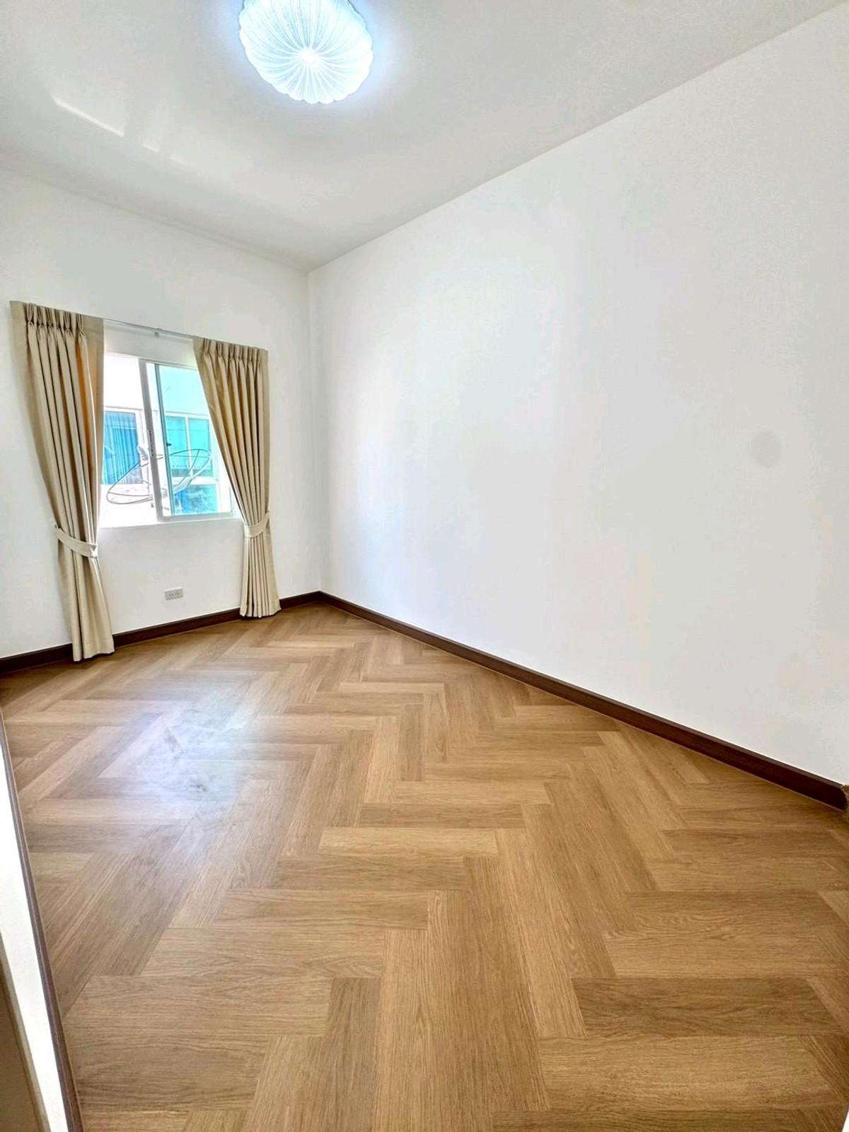 ขายทาวน์โฮมนวมินทร์ รามอินทรา : ขาย ทาวน์เฮ้า หมู่บ้าน ซิตี้เซนส์ พระยาสุเรนทร์ 30 