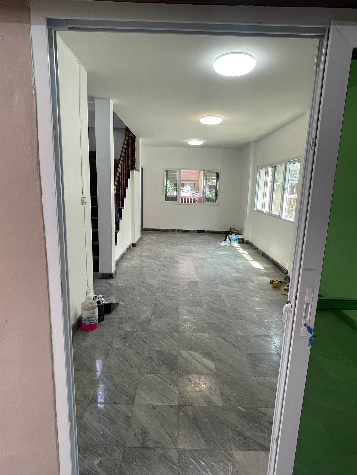 ขายทาวน์โฮมเกษตร นวมินทร์ ลาดปลาเค้า : หมู่บ้านกัญจน์เพชร 3 / 3 ห้องนอน (ขาย), Kanjpetch 3 Village / 3 Bedrooms (FOR SALE) MNT063