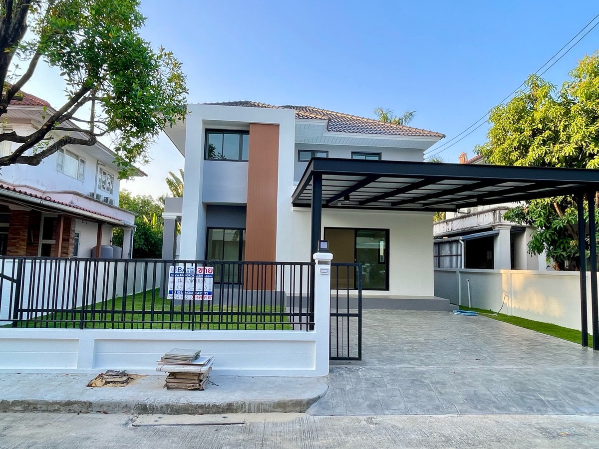 ขายบ้านมีนบุรี-ร่มเกล้า : บ้านเดี่ยวรีโนเวทใหม่พร้อมเข้าอยู่