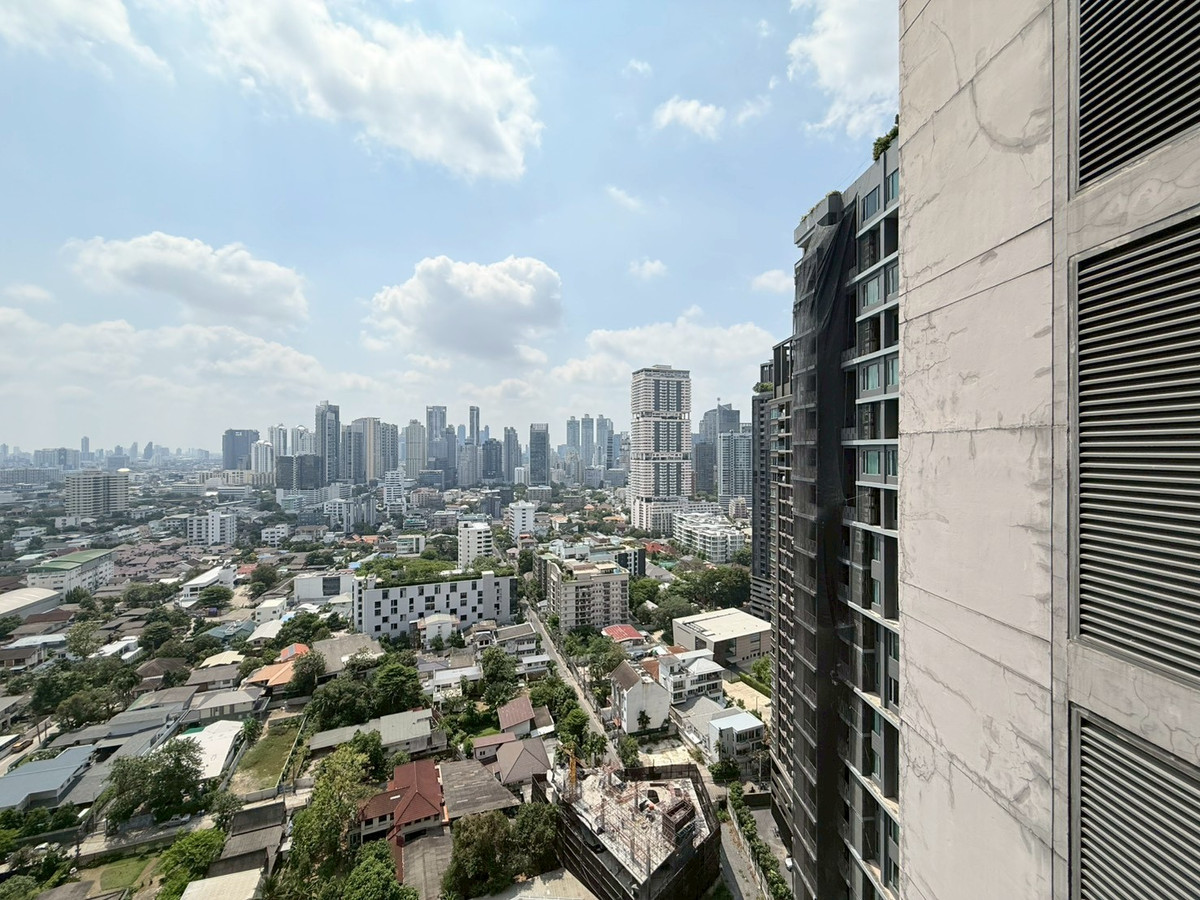 For RentCondoSukhumvit, Asoke, Thonglor : 🔥✨ Condo for Rent – Noble Remix - Direct access to BTS Thonglor✨🔥