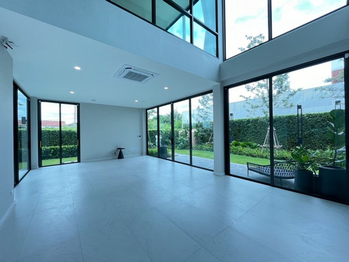 For SaleHousePinklao, Charansanitwong : House for sale, The Master Ratchaphruek - Pinklao project, land area 172 sq m, very special discount.