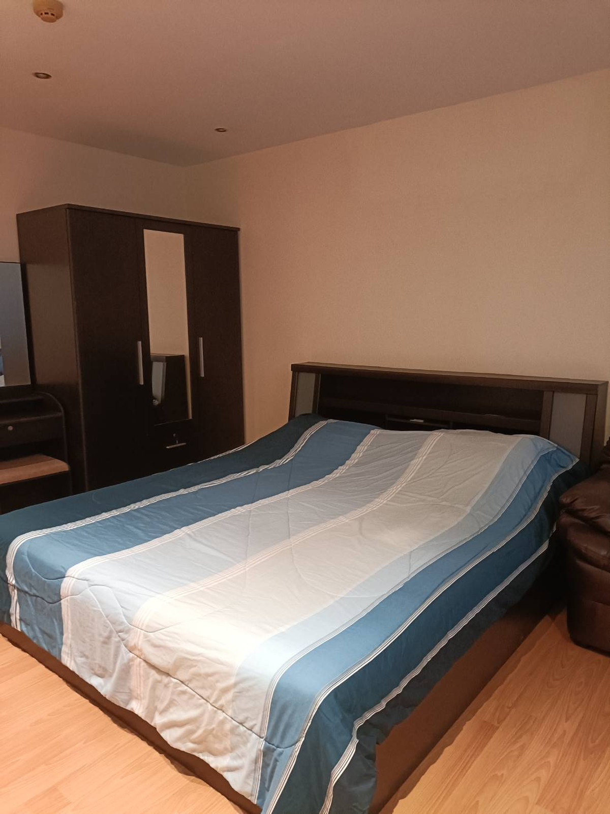 ให้เช่าคอนโดอ่อนนุช อุดมสุข : คอนโดโลว์ไรส์ สตูดิโอ ขนาด 31 ตารางเมตร ที่เดอะลิงค์ สุขุมวิท 50 ให้เช่า 10,000 บาทต่อเดือน สถานีรถไฟฟ้า BTS อุดรธานี