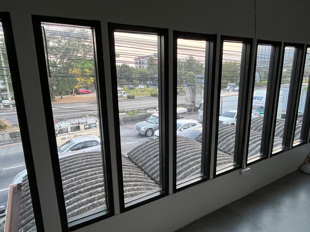 ขายสำนักงานเกษตร นวมินทร์ ลาดปลาเค้า : ขายที่ดินติดถนนเกษตรนวมินทร์ 20 ตรว. พร้อมออฟฟิต  ขาย 4.7 ล้าน  