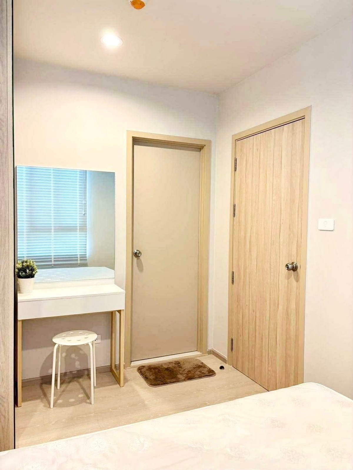 ให้เช่าคอนโดแจ้งวัฒนะ เมืองทอง : ให้เช่า Nue Noble งามวงศ์วาน มีเครื่องซักผ้า ห้องฝั่งเดอะมอลล์