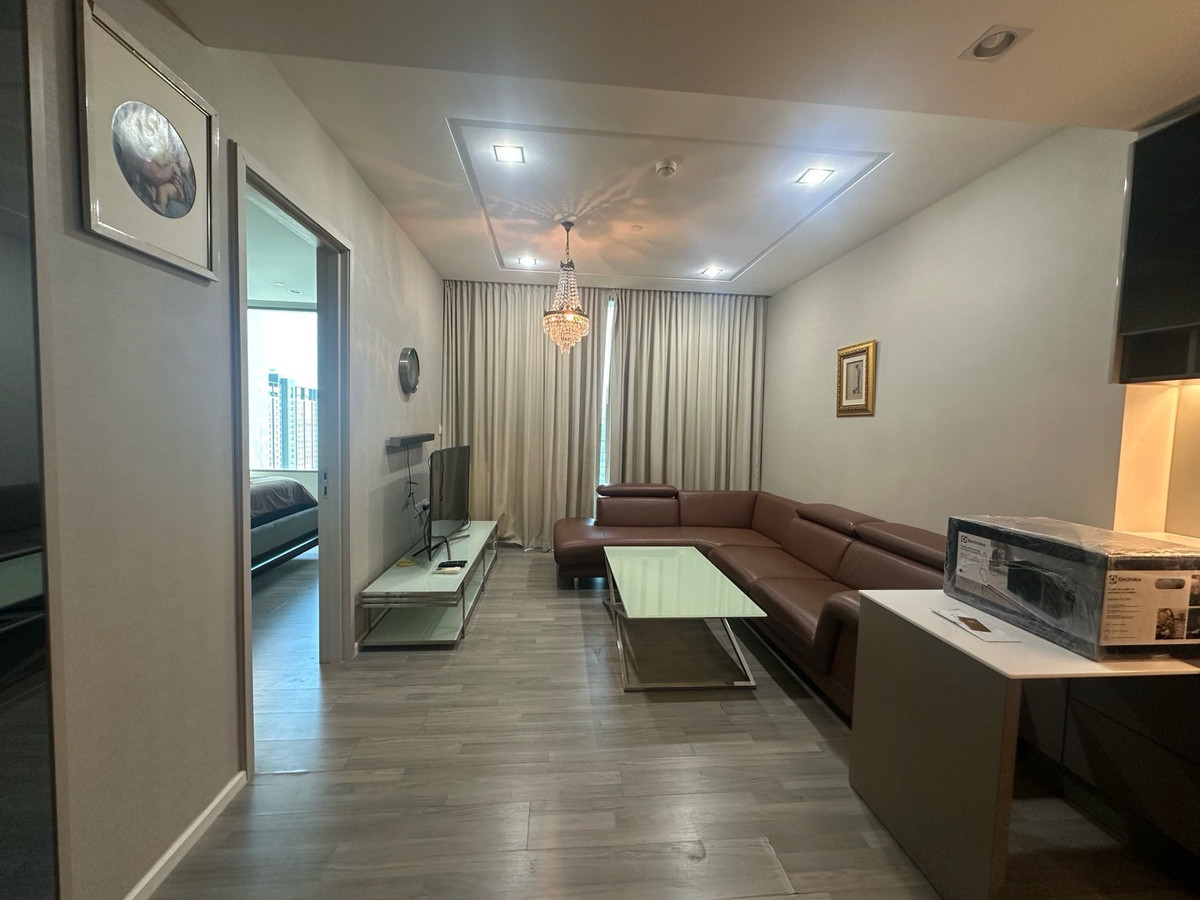 For RentCondoBang Sue, Wong Sawang, Tao Pun : 333 Riverside **For rent** 1 bedroom, high floor, city view, ready to move in, rent 22,000 baht/month.