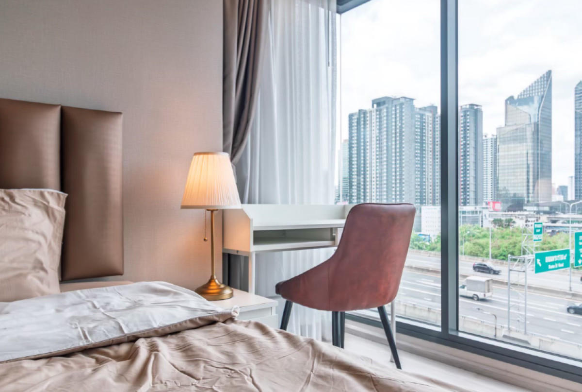 ให้เช่าคอนโดพระราม 9 เพชรบุรีตัดใหม่ RCA : ให้เช่า Life Asoke Hype ราคา 37,000 บาท [MPr260403]