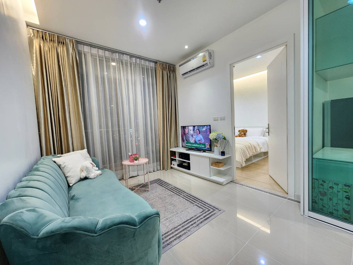 For RentCondoRama9, Petchburi, RCA : Condo for rent urgently, Rama 9 area, near Huai Khwang : Condo TC Green