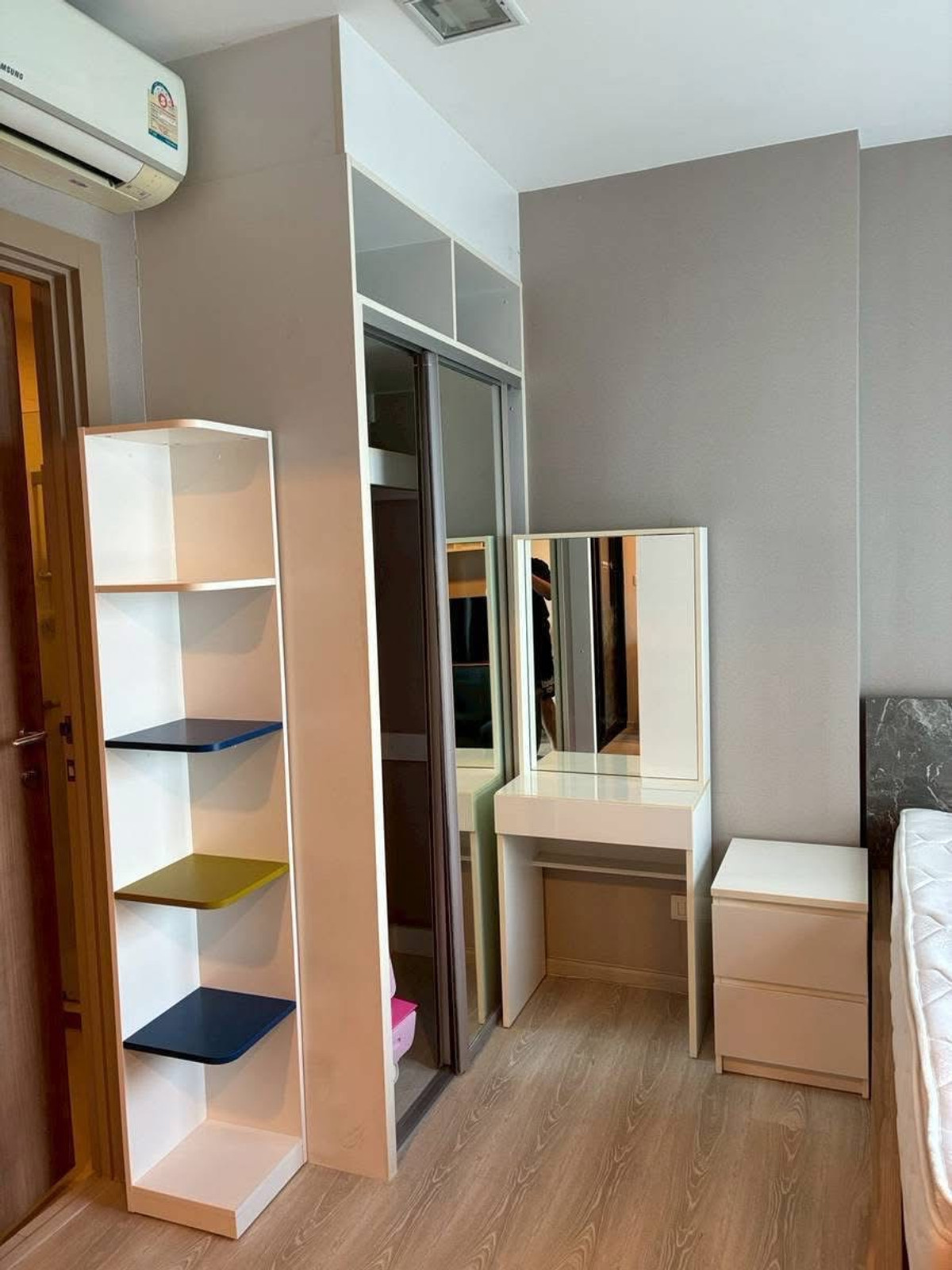 For SaleCondoRama9, Petchburi, RCA : ⚡️Flash Deal⚡️ Condoletmidst rama9 🔥29 sqm 1B1B💫2,749,000 🔥 Eye-popping price. If interested, contact Putter⚡️ 0928895628 Line:plustor_ss⚡️