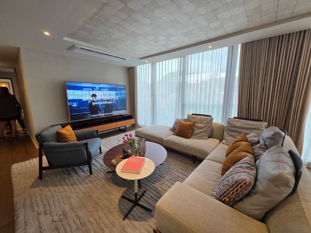 For SaleCondoSukhumvit, Asoke, Thonglor : Via 34 (Sukhumvit 34): 3bed 3bath 150.5sqm. from 41,000,000 million Am: 0656199198