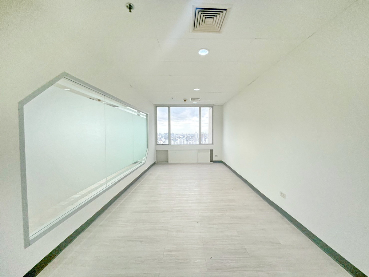 ให้เช่าสำนักงานรัชดา ห้วยขวาง : OF015♛♚เช่า พื้นที่สำนักงาน♙รัชดา-ห้วยขวาง♜MRT ห้วยขวาง∞099-5919653,065-9423251🜲Line@sureresidence