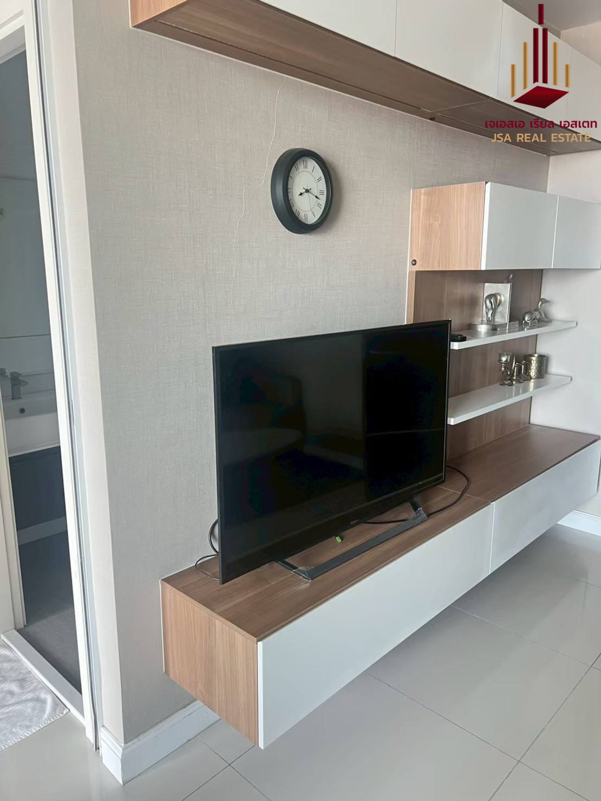 For RentCondoSamut Prakan,Samrong : ✨ For Rent: The Metropolis Samrong Interchange Condo ✨ 💰 Only 12,000 THB/month