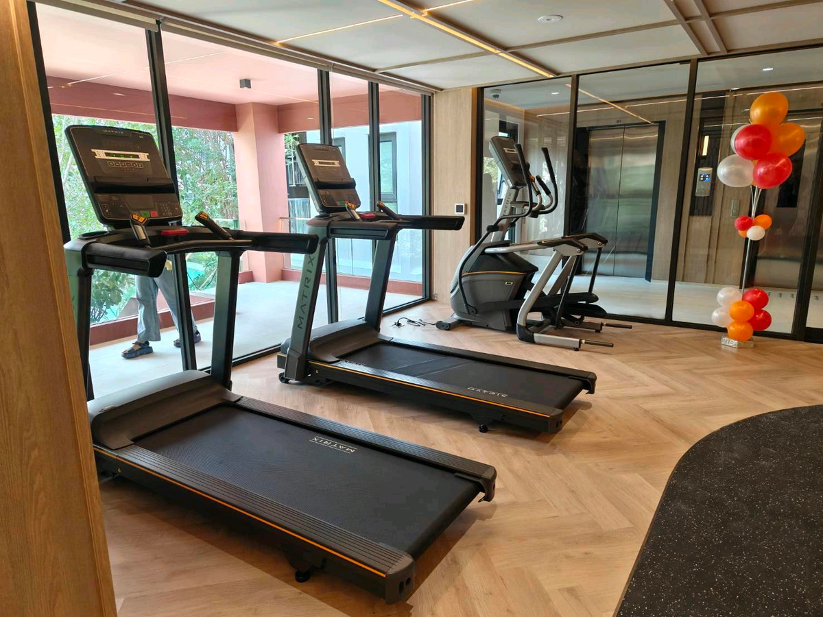 For SaleCondoWongwianyai, Charoennakor : For sale: Aspire Itsaraphap, view of Wat Arun, very beautiful.