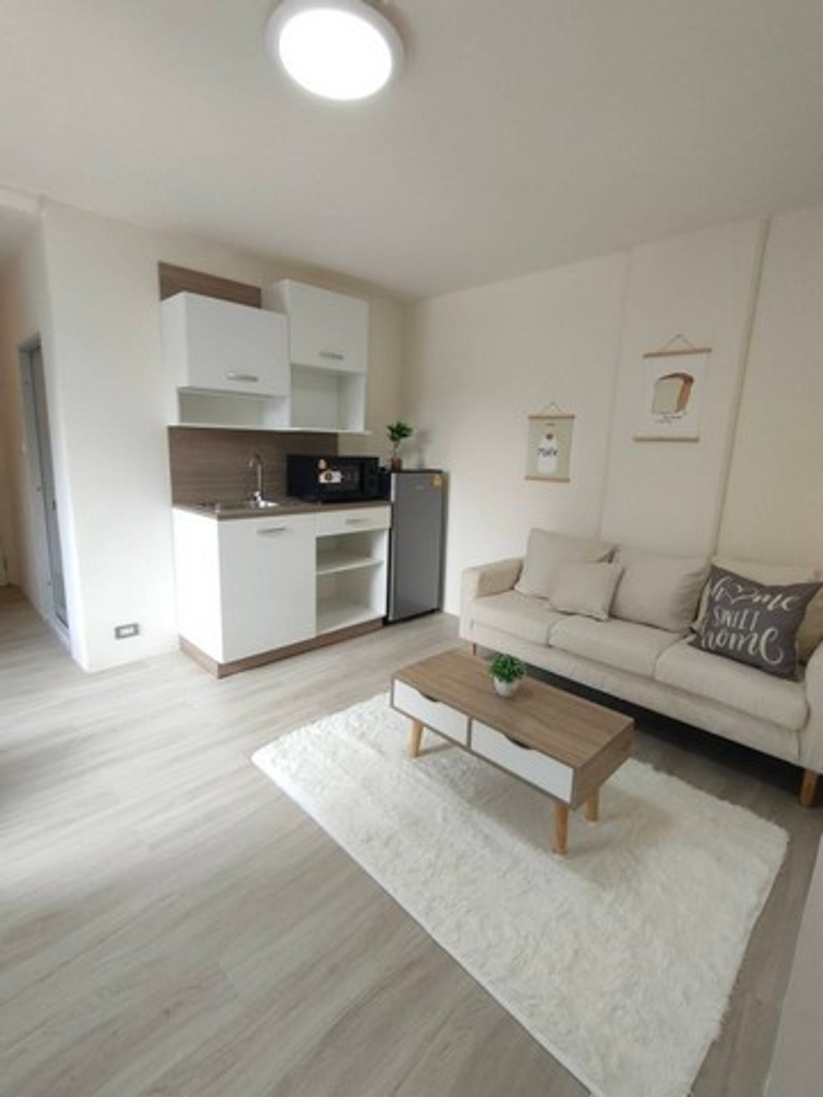 ให้เช่าคอนโดรามคำแหง หัวหมาก : ให้เช่าคอนโดซิตี้วิลล่าตึกF1ชั้น3 ห้องมุม fully furnishedย่านลาดพร้าวรามคำแหงบางกะปิ ใกล้BTSลาดพร้าว101 ใกล้ซอยมหาดไทย โรงเรียน2ภาษาลาดพร้าว