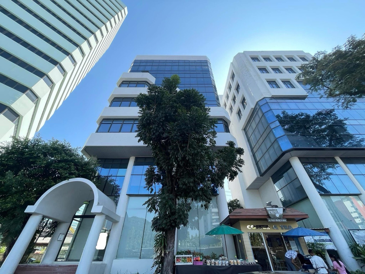 For SaleOfficeBangna, Bearing, Lasalle : Office Building for Rent on Bangna-Trad Road – Ready to Move In 