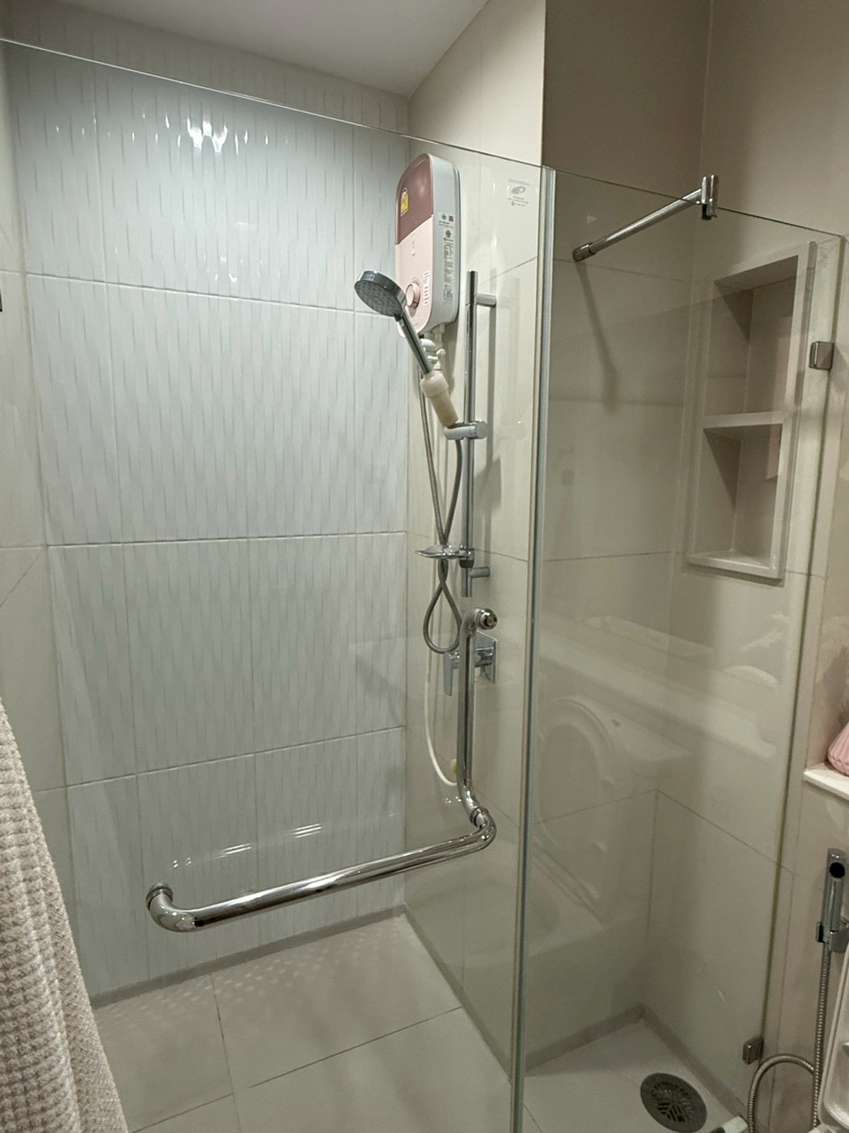 ให้เช่าคอนโดพระราม 9 เพชรบุรีตัดใหม่ RCA : Life Asoke Hype | ห้องสวย วิวเมือง ราคาดีมาก🔥 คอนโดใหม่ ทำเลอโศก-พระราม 9💰 ราคาดีมาก