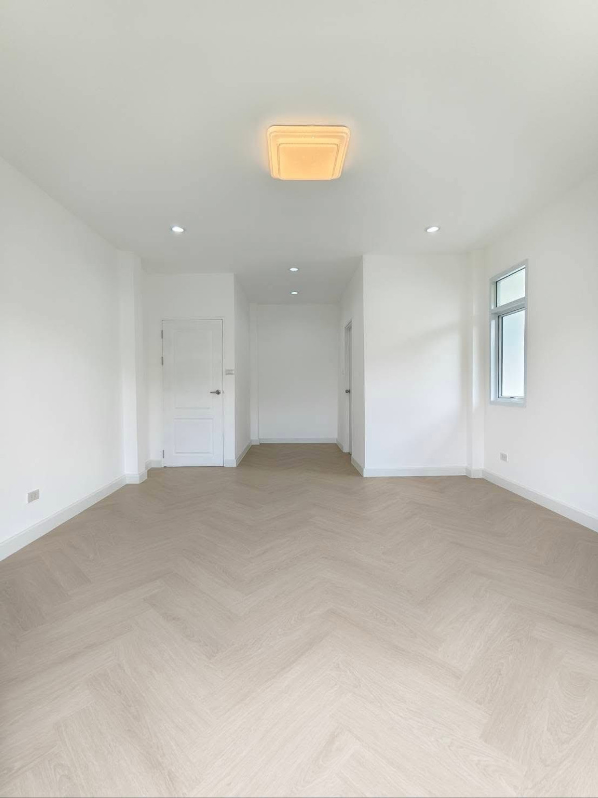 ขายบ้านลาดพร้าว101 แฮปปี้แลนด์ : หมู่บ้านวาสินี / 4 ห้องนอน (ขาย), Moo Baan Wasinee / 4 Bedrooms (FOR SALE) FAHS072