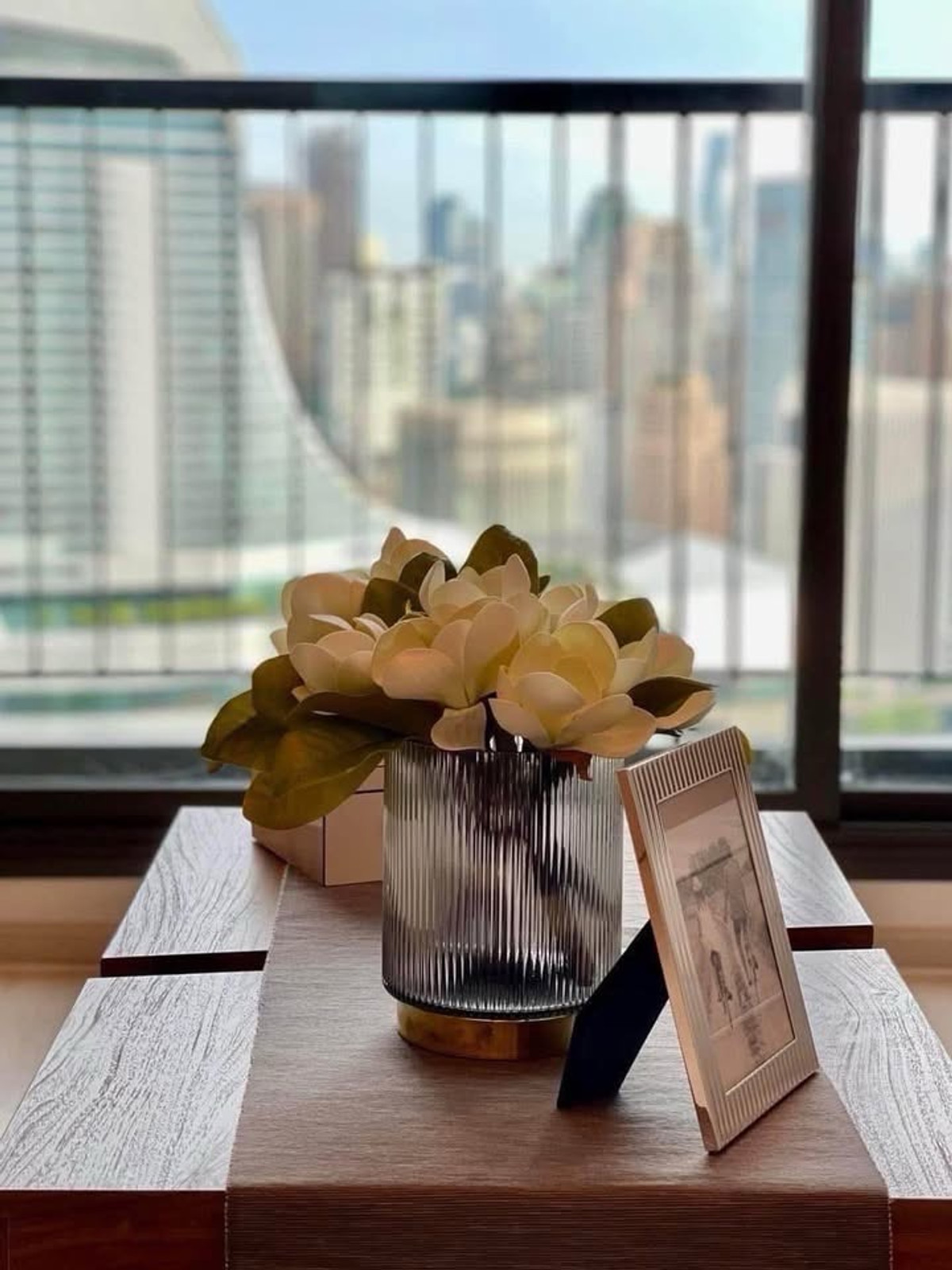 คอนโดวิทยุ ชิดลม หลังสวน : 🔥Rent & Sale at Life One Wireless 🔥2BR 2BR.🔥 32,000🔥14.0M 🔥62sqm. Floor39