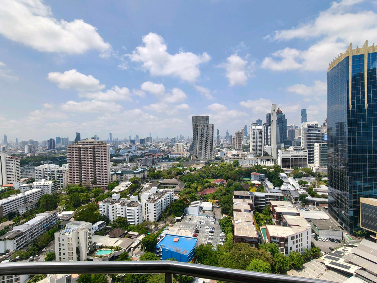 ให้เช่าคอนโดคลองเตย กล้วยน้ำไท : For rent / ให้เช่า คอนโด ติด MRT ลุมพินี 0 เมตร !!!!! ตรงข้าม One Bangkok ทำเลก็ดี ราคาก็ดี!!!!