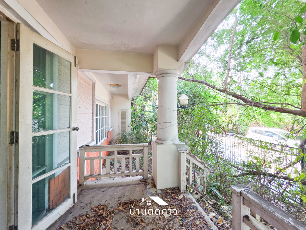 ขายบ้านราษฎร์บูรณะ สุขสวัสดิ์ : ขายตามสภาพแต่ศักยภาพล้น! บ้านเดี่ยวมัณฑนา 4 นอน 3 น้ำ พื้นที่เยอะสะใจ ใกล้สโมสรส่วนกลาง แถมทำเลยังใกล้พระราม3 เพียง 15 นาที