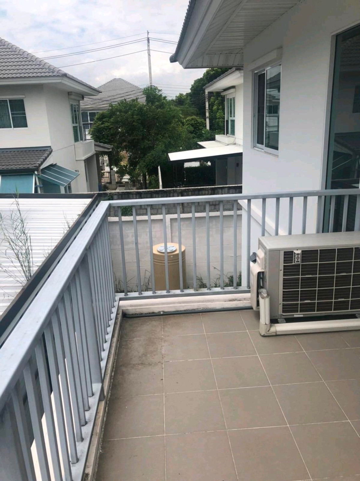 For RentHouseNonthaburi, Bang Yai, Bangbuathong : For rent Perfect Park Bang Bua Thong