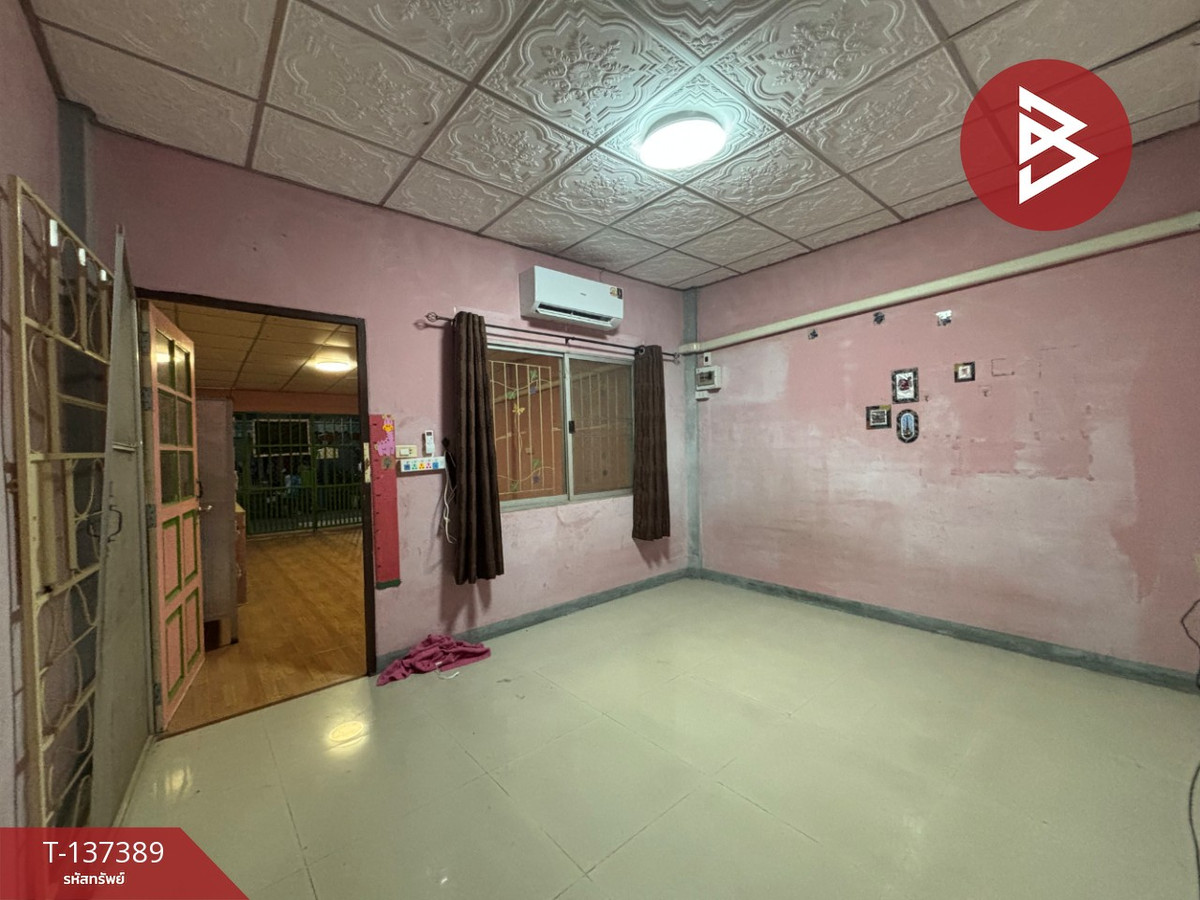 ขายทาวน์โฮมสมุทรปราการ สำโรง :  ขายทาวน์เฮ้าส์ หมู่บ้านวัลย์ลดา ประชาอุทิศ พระสมุทรเจดีย์ สมุทรปราการ