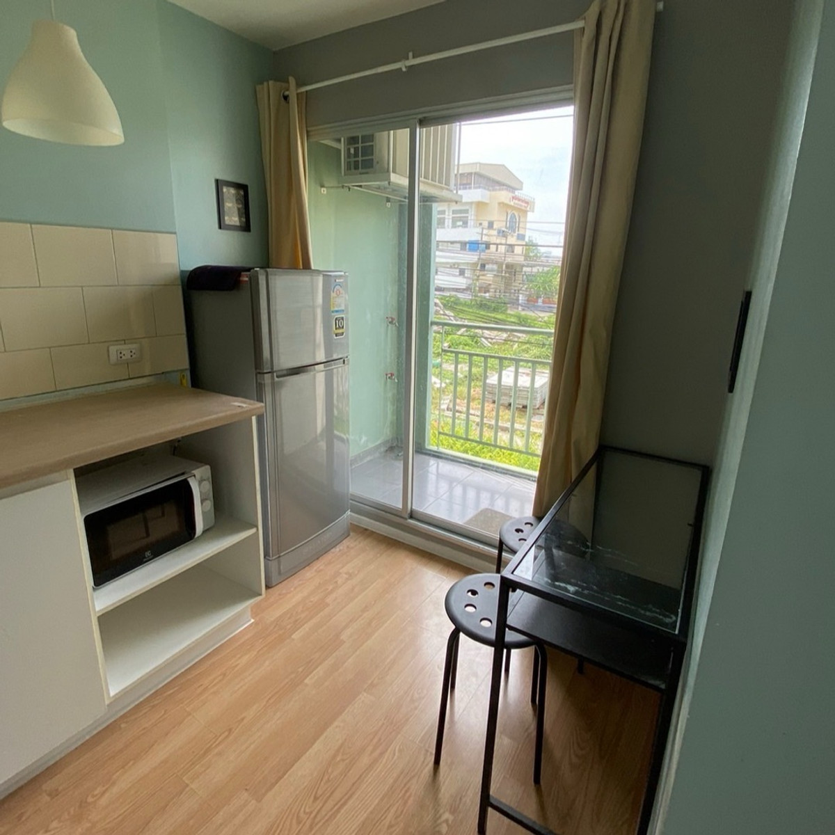 For RentCondoOnnut, Udomsuk : Condo for rent Lumpini Ville On Nut 46, fully decorated with furniture and electrical appliances.